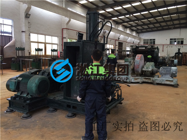 助剂在上海橡胶软接头中的应用之硫化体系助剂